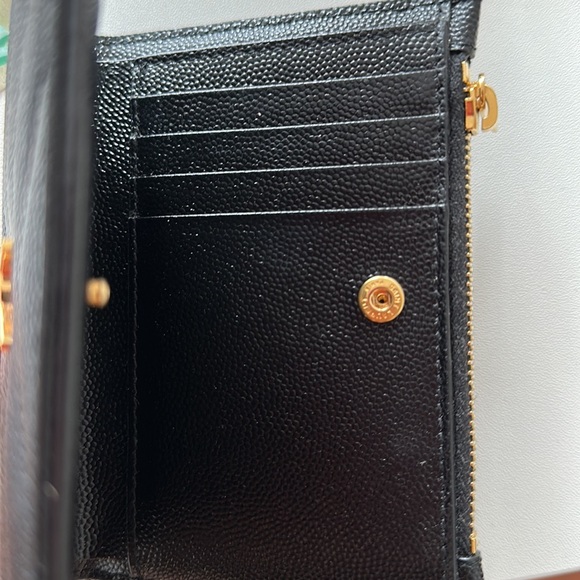 Saint Laurent CASSANDRE MATELASSÉ BI-FOLD WALLET - Picture 4 of 7